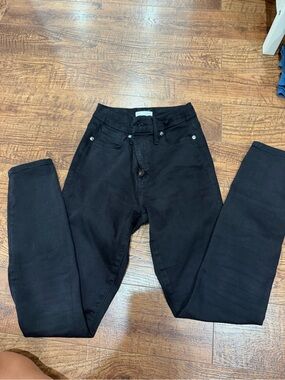 Good American Black High-Rise Skinny Jeans